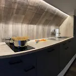 Parkplatz, Dachterrasse, Klimaanlage, 5 Gaeste Apartmán