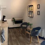 Parkplatz, Dachterrasse, Klimaanlage, 5 Gaeste Apartmán