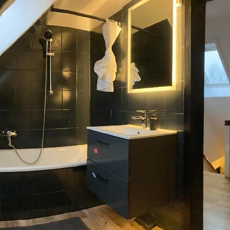 Apartament Parkplatz, Dachterrasse, Klimaanlage, 5 Gaeste