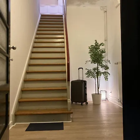 Parkplatz, Dachterrasse, Klimaanlage, 5 Gaeste