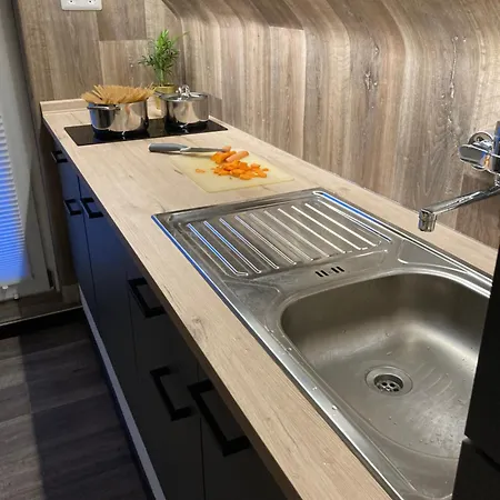 Parkplatz, Dachterrasse, Klimaanlage, 5 Gaeste Διαμέρισμα *