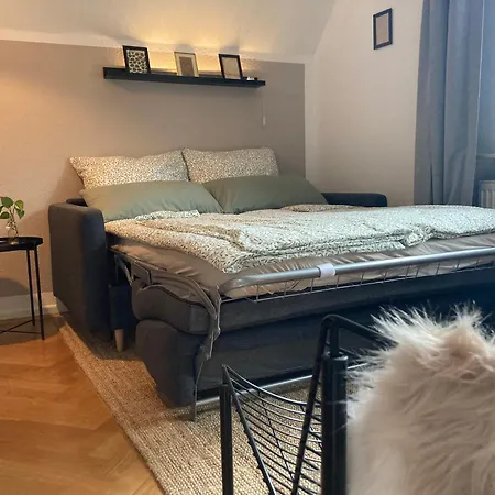 Apartment Kaffee, Klima, Klappsessel - Zentrale Fuer 5 Gaeste, Naehe Bahnhof *