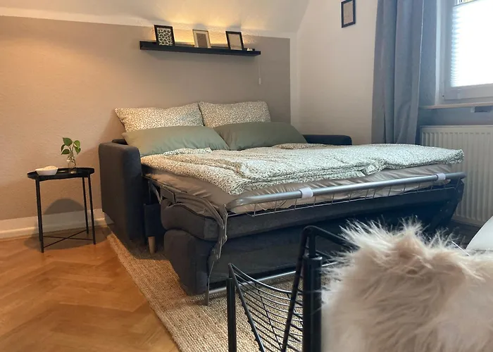 Apartamento Kaffee, Klima, Klappsessel - Zentrale Fuer 5 Gaeste, Naehe Bahnhof *